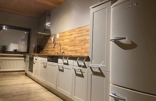 Usseln House | Stijlvol, Comfortabel Vakantiehuis, Vlakbij Skipiste en Willingen