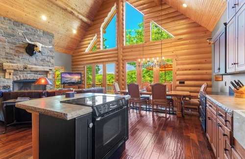 Sunrise Beach House | Still Water Cabin - Stunning lakefront cabin