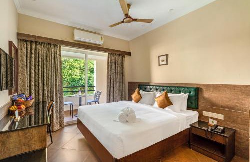 Chirayinkil Hotel | Still Waters Alaya Stays by ELIVAAS