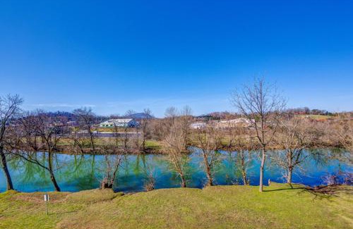 Sevierville House | Still Waters