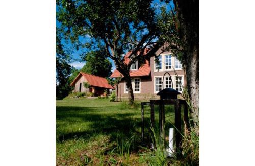 Zehna Apartment | Stille hoeren
