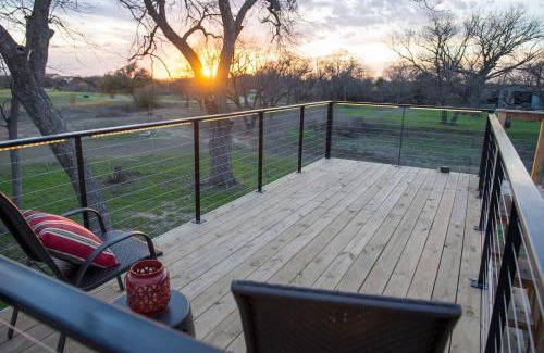 Waco House | Stillwater House Elegant tiny container home Near Magnolia