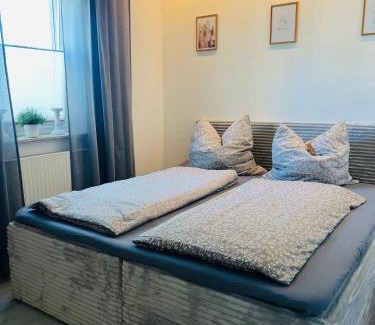 Spremberg Apartment | Stilvoll-Fewo mit Garten