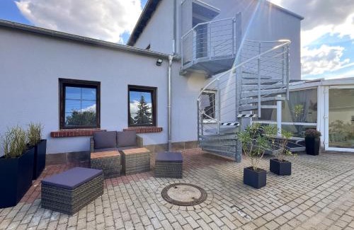Spremberg Apartment | Stilvoll-Fewo mit Garten