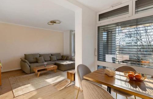 Garath House | Stilvolle Privatzimmer im Wohnung - Top Ausstattung