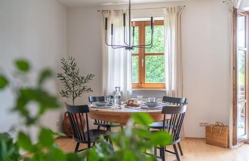 Utting am Ammersee Apartment | Stilvolle Seewohnung in Utting