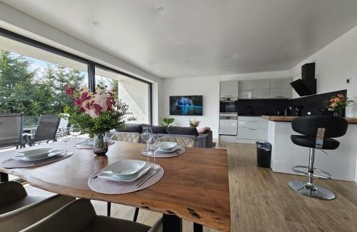 Bad Berleburg Apartment | Stilvolle Wohnung mit Blick und Selbst-Check-in
