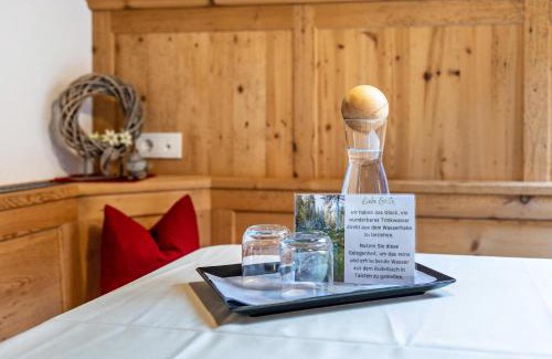 Monguelfo Apartment | Stoffnerhof Apt Edelweiß