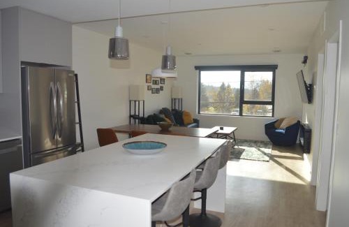 Revelstoke Apartment | Stokeside Serenity