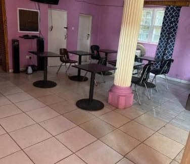 Freetown Hotel | STONE CASTLE HOTEL