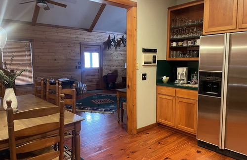 Broken Arrow Cabin | Stone Creek Lodge