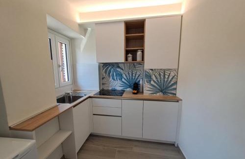 San Maurizio d'Opaglio House | Stone House