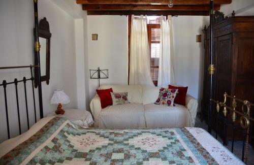 Tsada House | Stone House