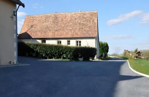 Thoree-les-Pins House | Stone House in Sarthe with Historic Chapel