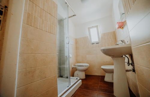 Novi Velia Bed & Breakfast | Stone house