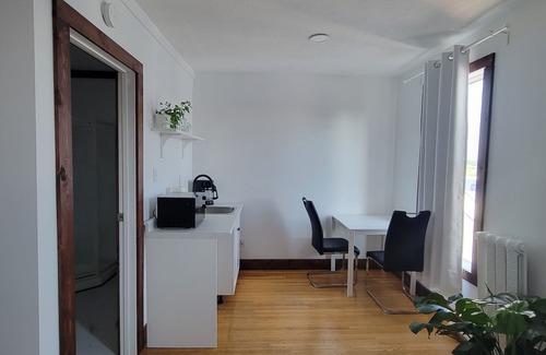 Kenora Apartment | Stone House Kenora