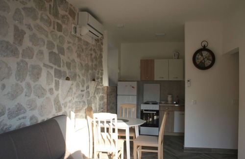 Kotor Municipality House | Stone House - Sea View - Apartment Anka