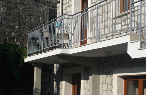 Kotor Municipality House | Stone House - Sea View - Apartment Anka