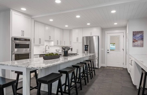 Breezy Point Cabin | Stone House- the perfect multi-family stay