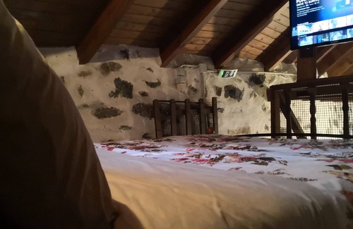 Agios Vasileios Resort | Stone house with River view/NETFLIX & WIFI