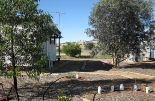 Appila Cottage | Stone Hut Cottage