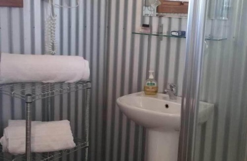 Appila Cottage | Stone Hut Cottage
