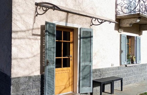 Crodo Apartment | STONE