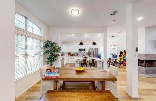 The Colony House | Stonebriar Stunner