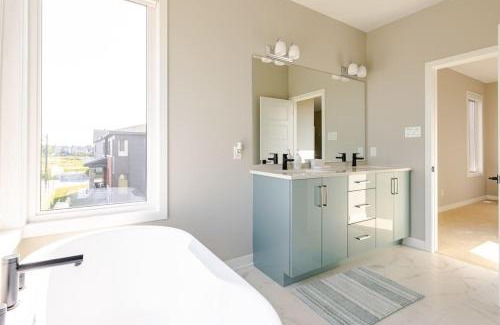 Ottawa Division Apartment | Stonebridge Golf Nest