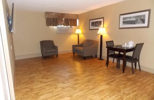 Fort McMurray Hotel | Stonebridge Hotel