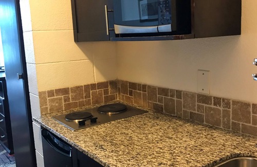 Fort McMurray Hotel | Stonebridge Hotel