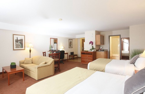 Dawson Creek Hotel | Stonebridge Hotel Dawson Creek