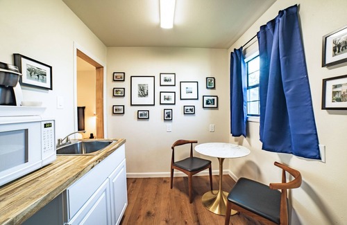 Stonewall Hotel | Stonewall Motor Lodge