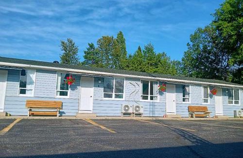 Southampton Hotel | Stop 21 Motel