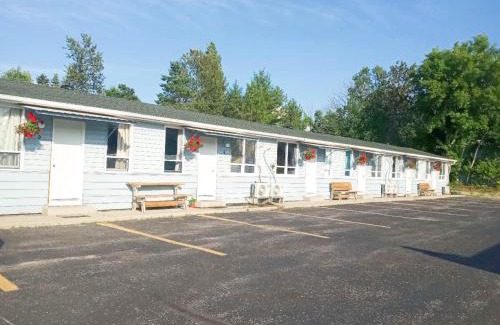 Southampton Hotel | Stop 21 Motel