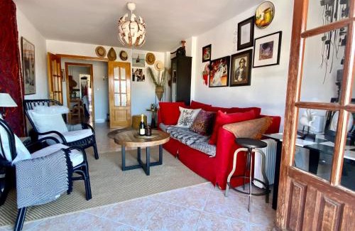 Caleta de Velez Apartment | Stor våning i Caleta Hamn