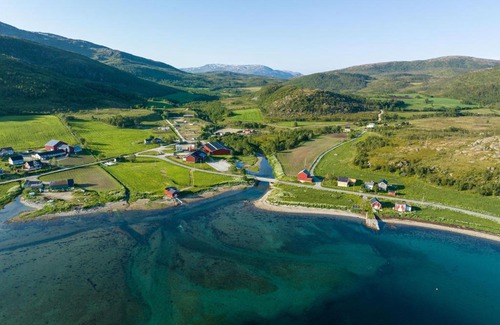 Tromso House | Storjord Farmstay Ranchhouse