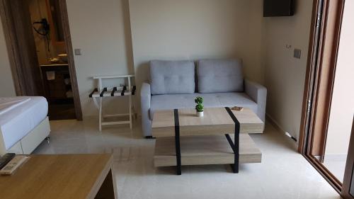 Palaia Epidavros Resort | STORK Design Suites