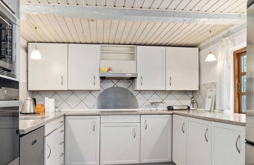 Maribo Cottage | Stråtækt bindingsværksidyl.