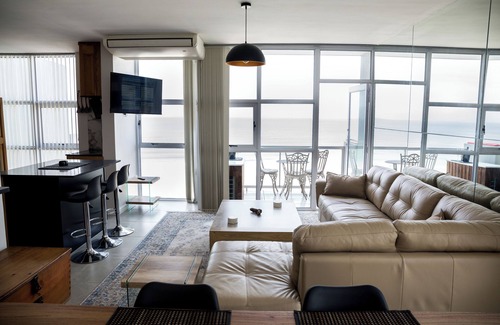 Strand Apartment | Strand Beachfront StTropez 12th Floor