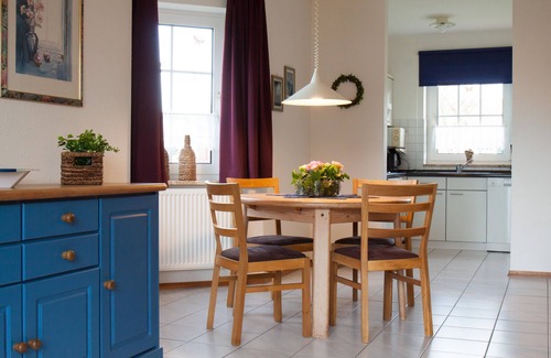 Norddeich House | Strand Fußläufig Erreichbar, Doppelhaushälfte, Platz für 4 Pers., Tierfrei