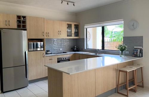 Townsville Apartment | Strand Marina-Ground Floor with Courtyard