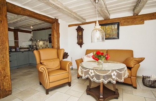 Neuendorf Apartment | strandnahe Idylle am Meer, private Badestelle mit Strandkorb - Gutshof Ostseeblick FeWo Nr 04