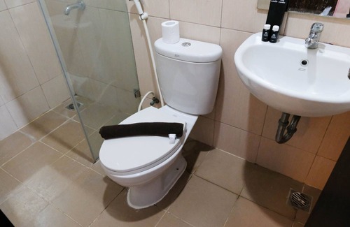 Wonokromo Apartment | Strategic And Cozy Living Studio At Tamansari Papilio Apartment