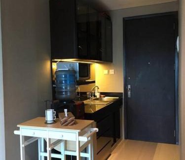 Jakarta Apartment | Strategic Cozy Hang Out Apartment, GP Plaza