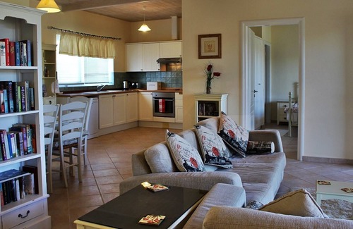 Ag. Georgios Villa | STRAWBERRY - 3 bedroom, 2 bathroom Private Villa, Wifi and Aircon throughout