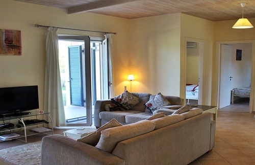 Ag. Georgios Villa | STRAWBERRY - 3 bedroom, 2 bathroom Private Villa, Wifi and Aircon throughout