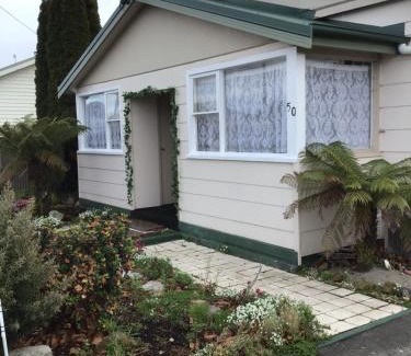 Devonport Bed & Breakfast | Strawberry fields