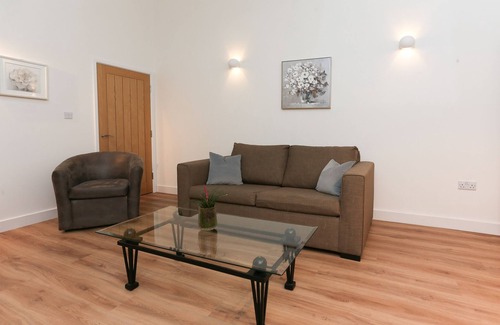 Wells Apartment | Strawberry Line, Flat 2