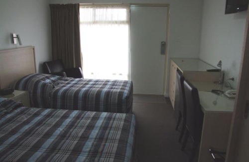 Ripon Hotel | Streaky Bay Hotel Motel